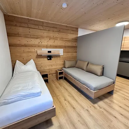 Apartment Alpin 202 *