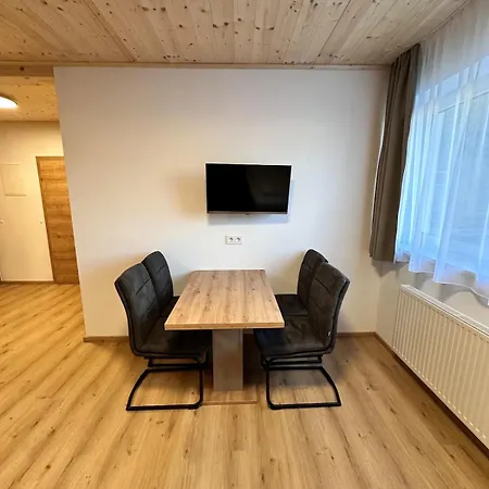 Alpin 202 Apartment *